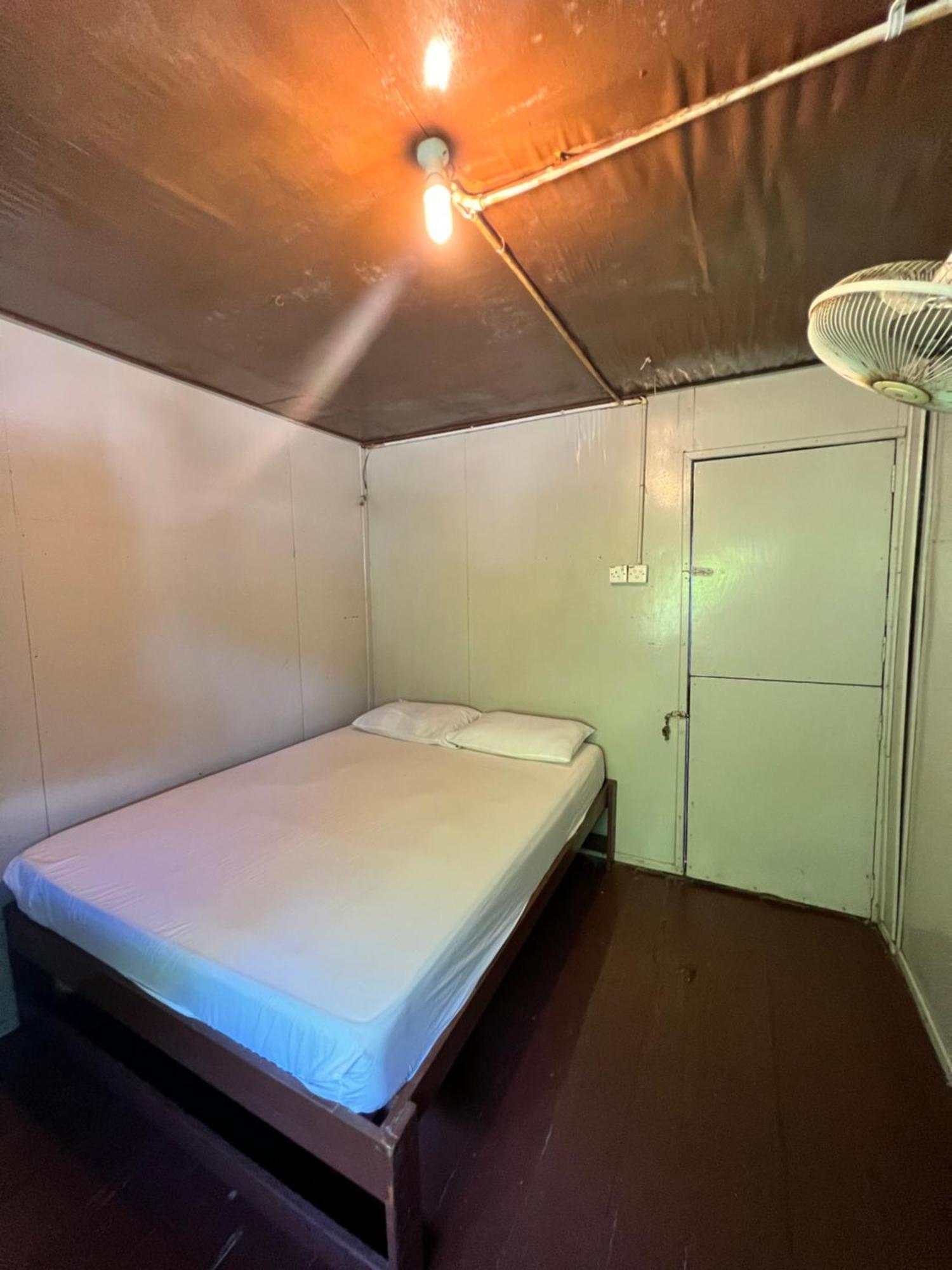 Ohlala Guesthouse Ostrov Perhentian Exteriér fotografie