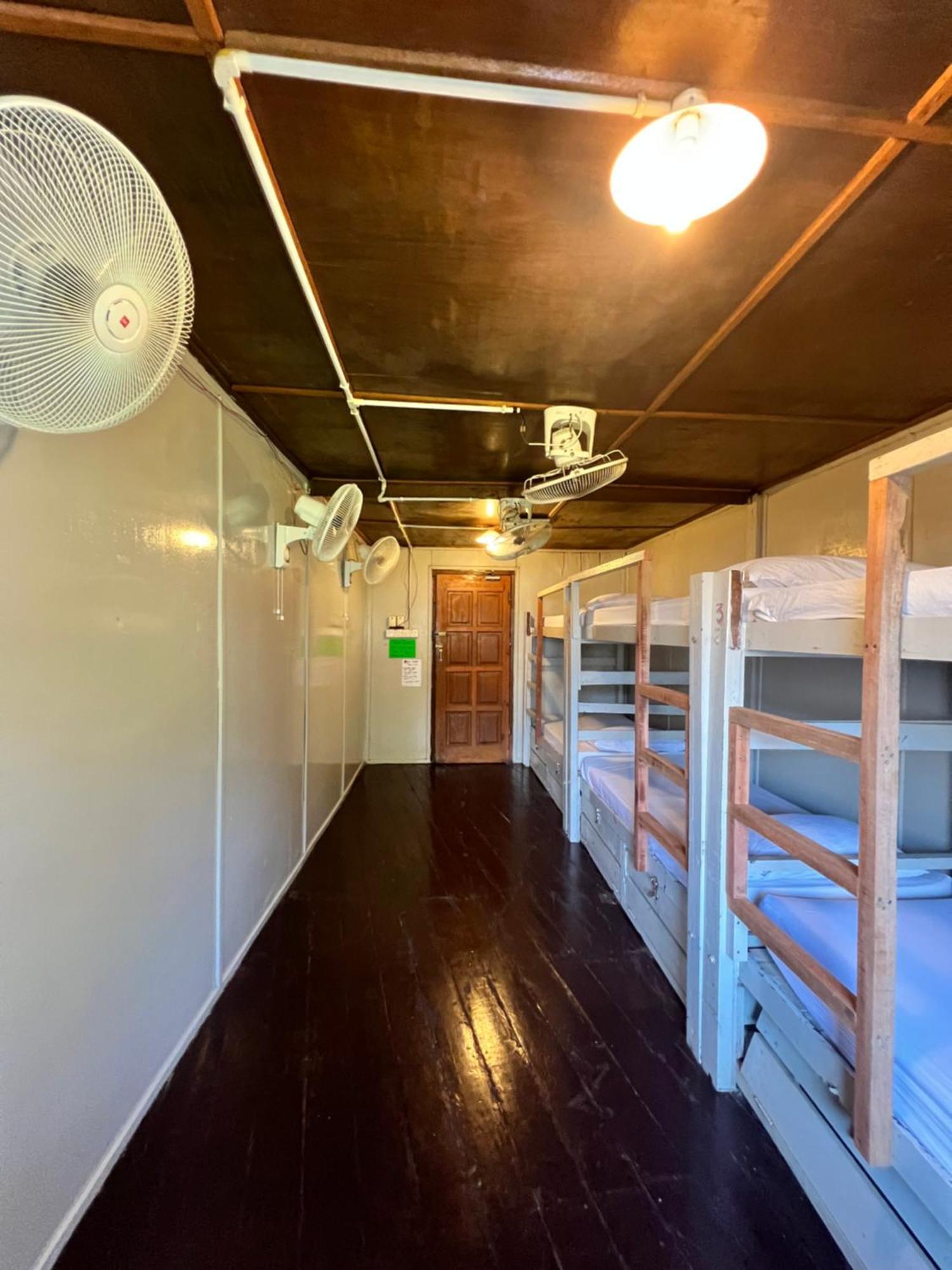 Ohlala Guesthouse Ostrov Perhentian Exteriér fotografie