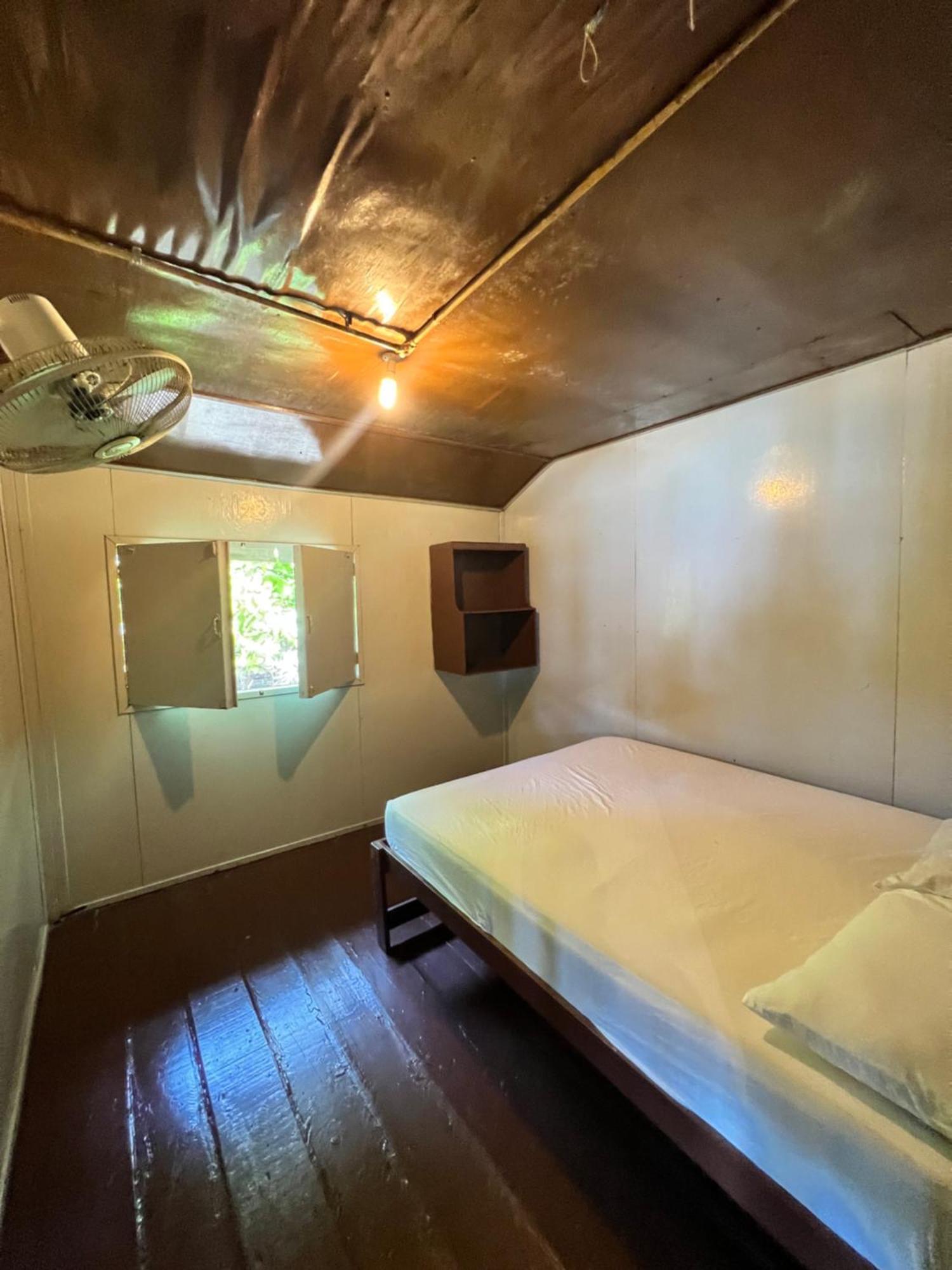 Ohlala Guesthouse Ostrov Perhentian Exteriér fotografie